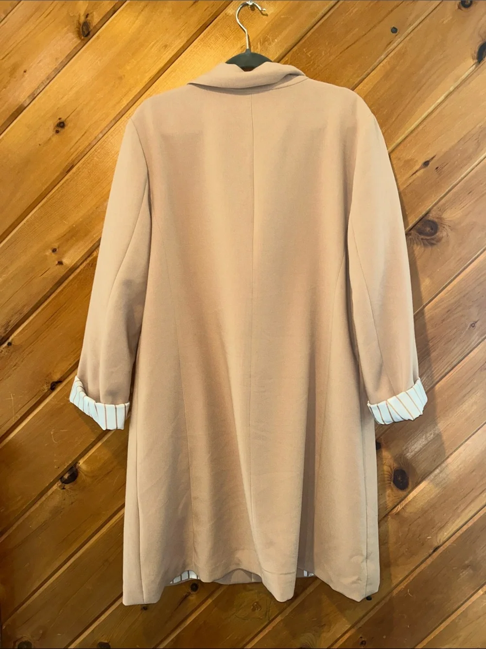Cupcakes & Cashmere Haarlem Trench Blazer Coat in Caramel - Picture 6 of 6